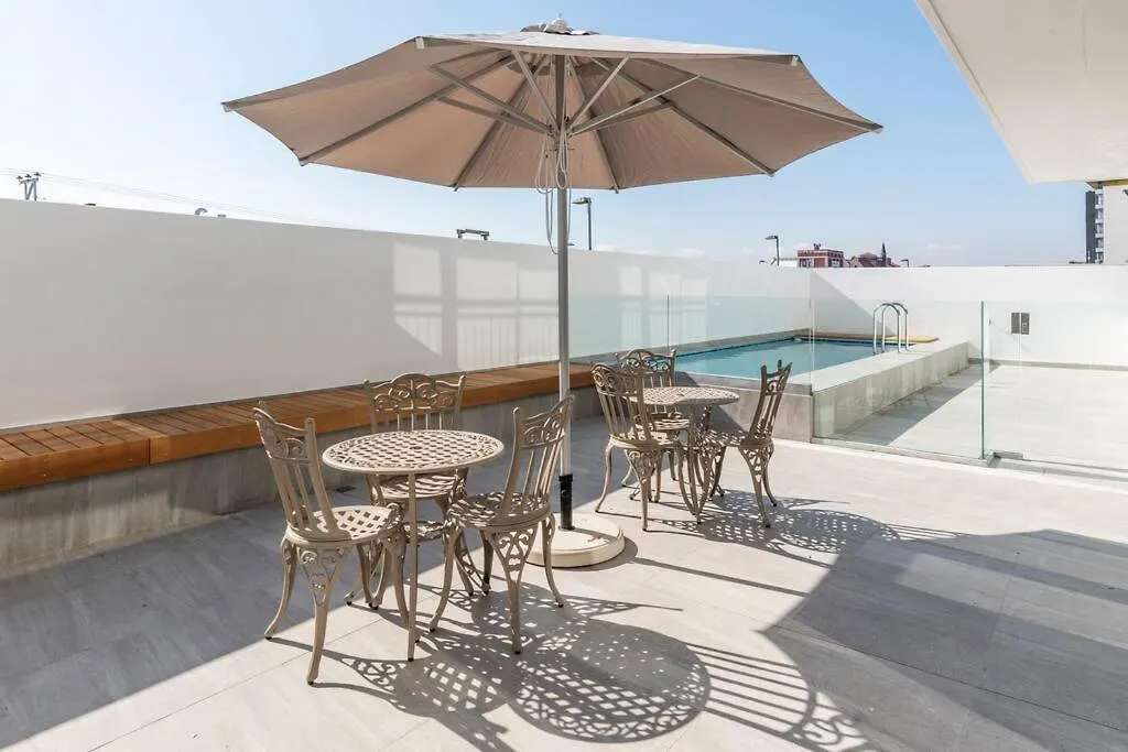 Apartment Stylish, Brand New, Central Home In Eclectic Area Cape Town